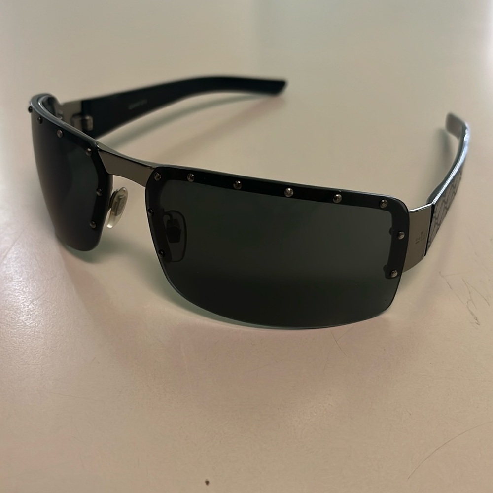 GUCCI DESIGNER SUNGLASSES